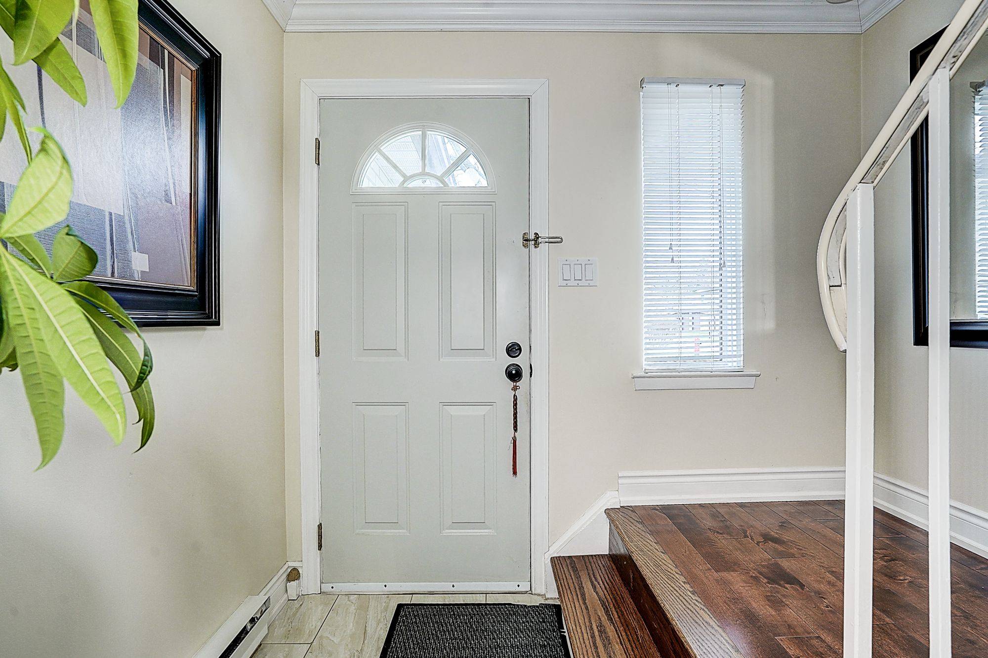 Markham, ON L3T 5B8,20 Niles WAY S