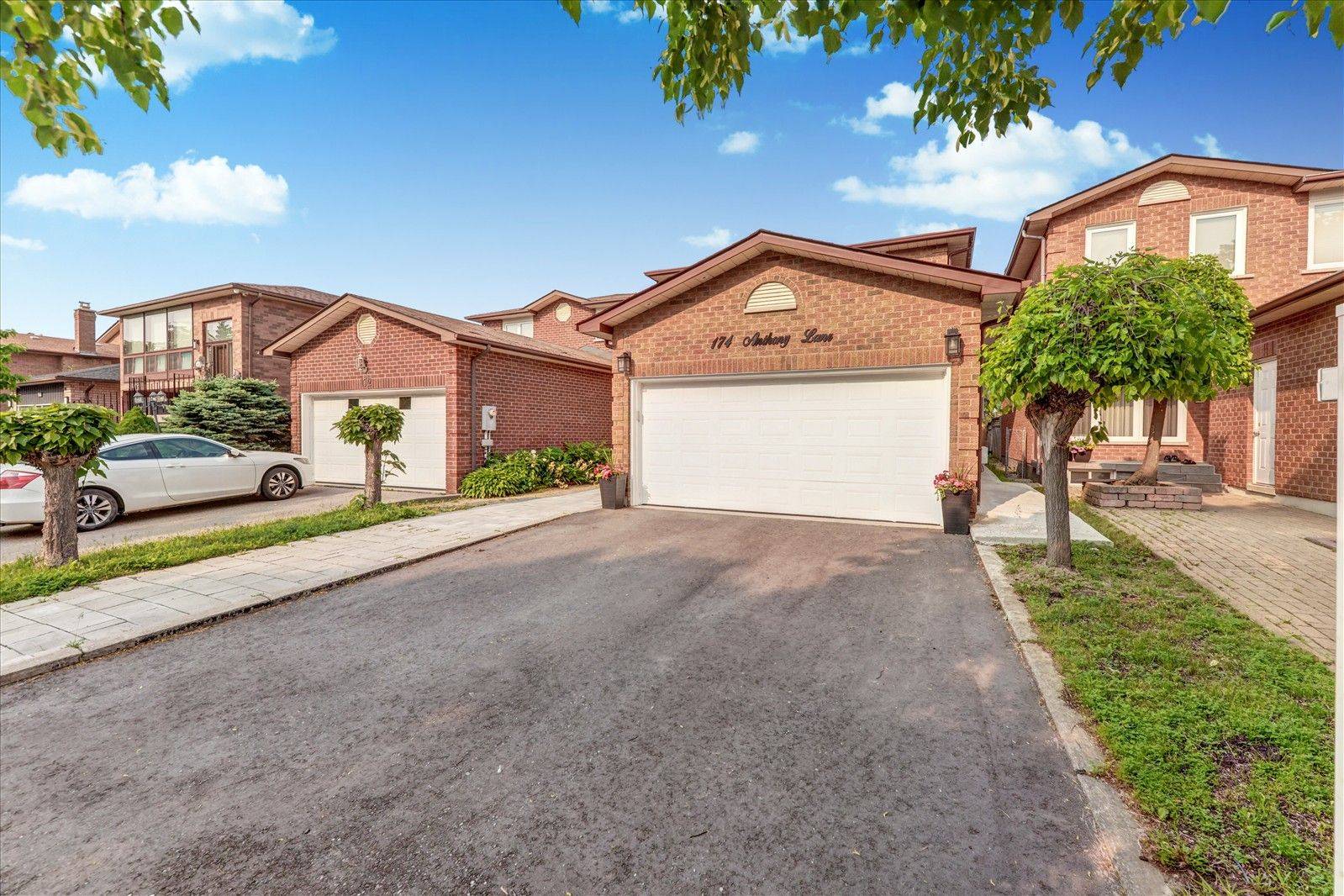 Vaughan, ON L4K 3K6,174 Anthony LN