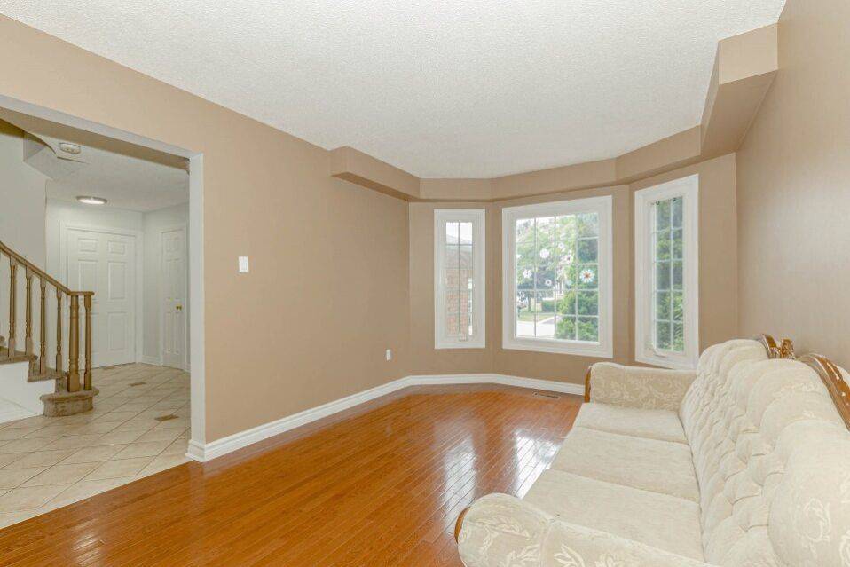 Mississauga, ON L4Z 3B4,5118 Cree LN