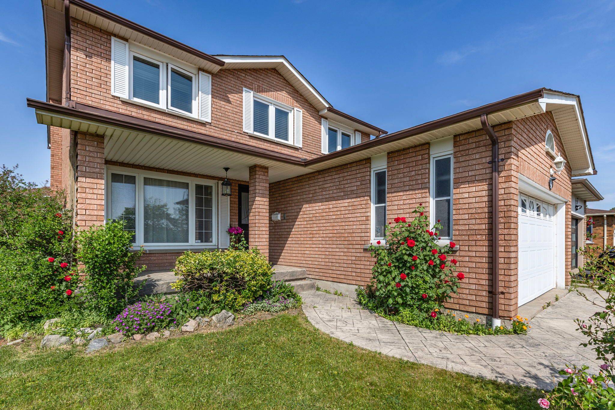 Brampton, ON L6W 3Y4,9 Turtlecreek BLVD