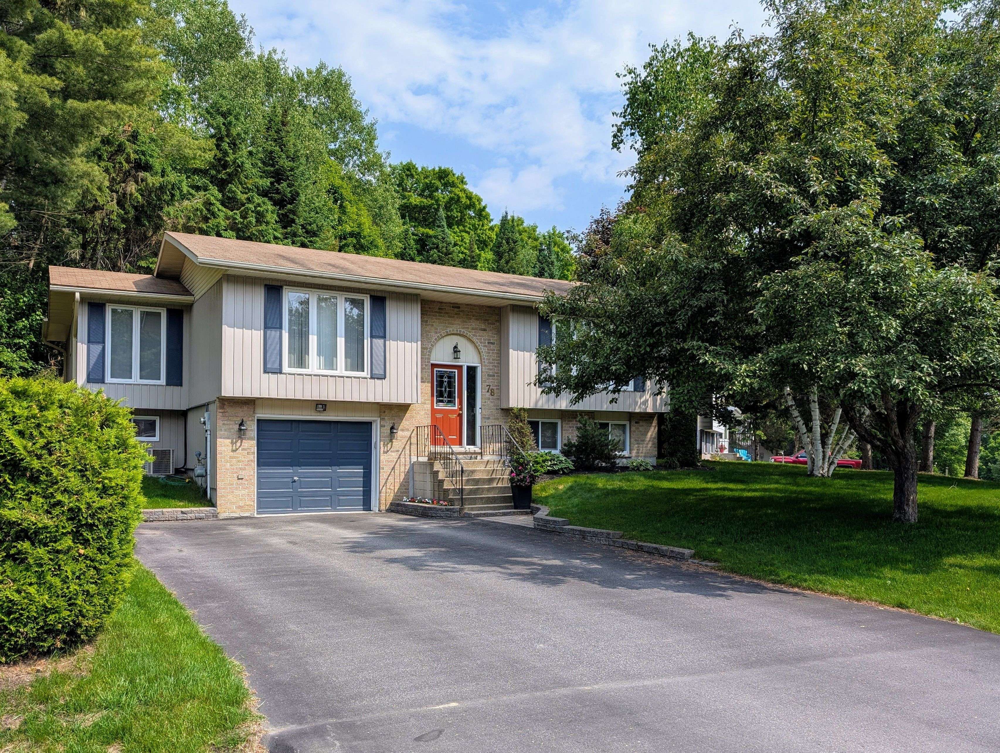 78 Meadow Heights DR, Bracebridge, ON P1L 1A3