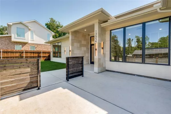 Farmers Branch, TX 75234,13554 Pyramid Drive