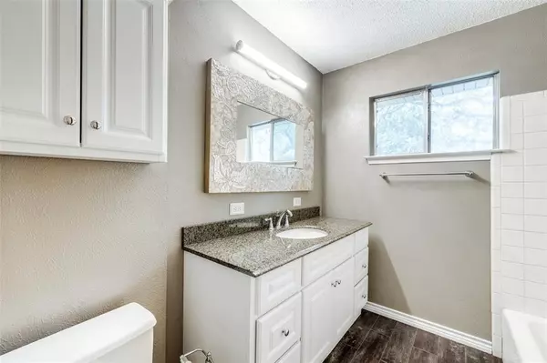 Arlington, TX 76013,3309 Somerset Drive