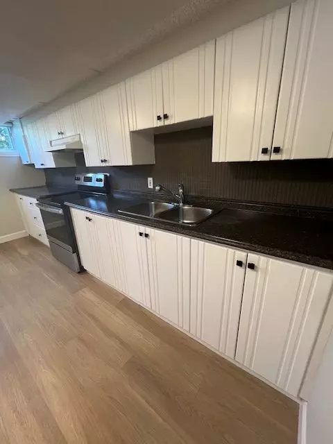 Toronto C13, ON M3A 2W4,49 Combermere DR