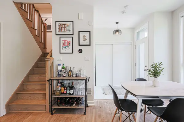 Toronto C01, ON M6K 1P4,39 Florence ST #TH3