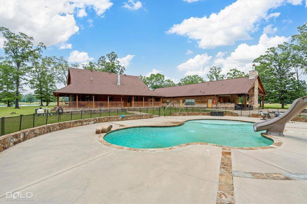 Cotton Valley, LA 71018,231 Arnold Well Road