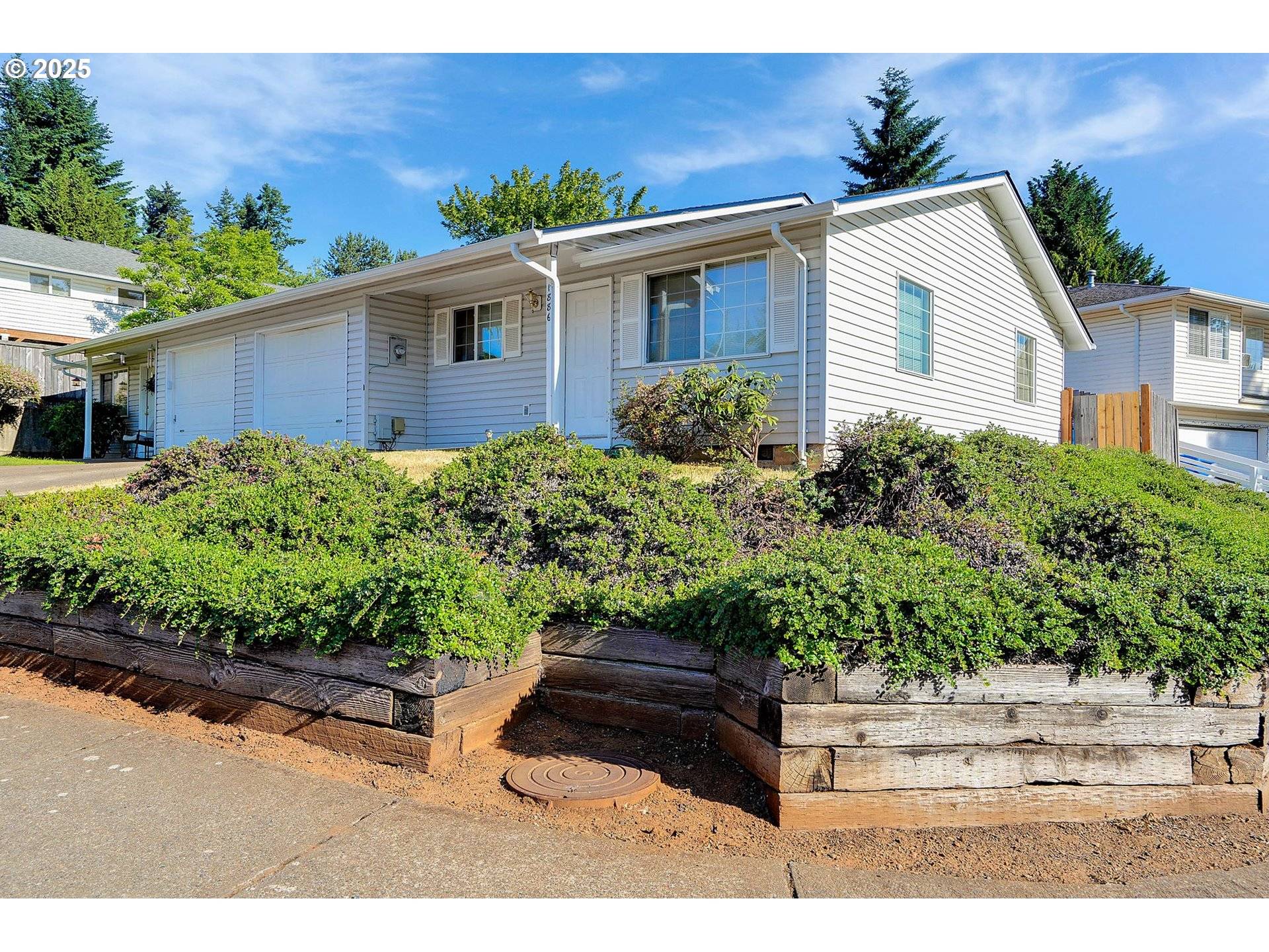 Salem, OR 97306,1884 S SKYLINE VILLAGE LOOP