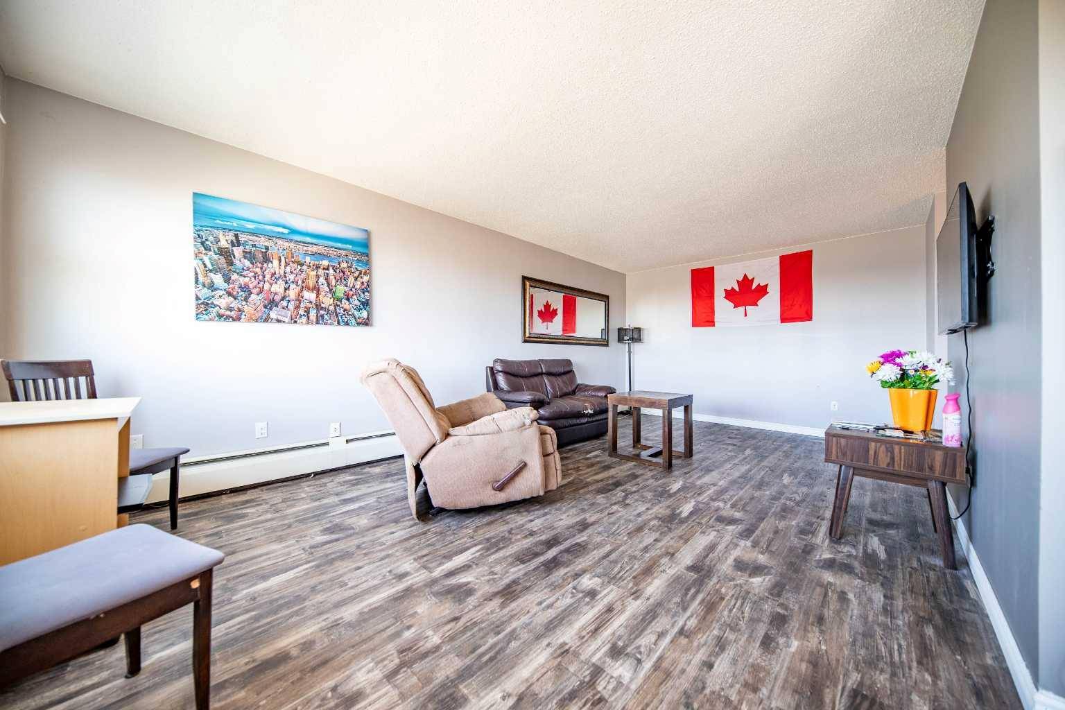 Grande Prairie, AB T8V 5G8,10230 106 AVE #501