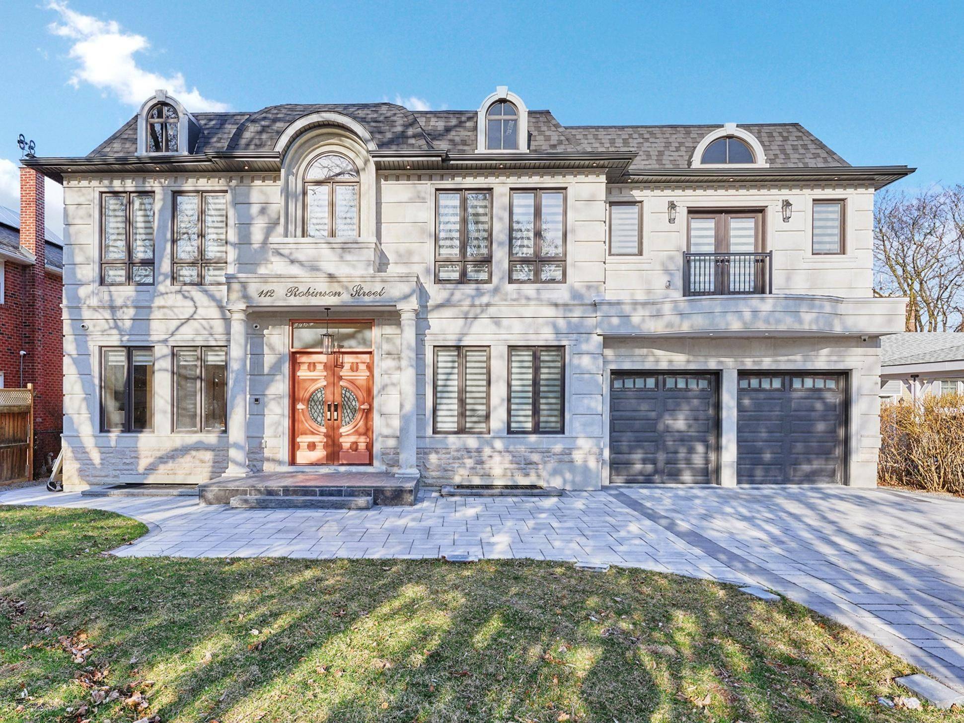 112 Robinson ST, Markham, ON L3P 1P1