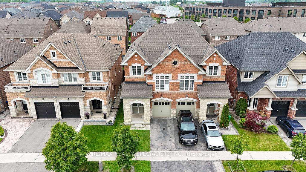 Caledon, ON L7C 4A8,54 Mcpherson RD