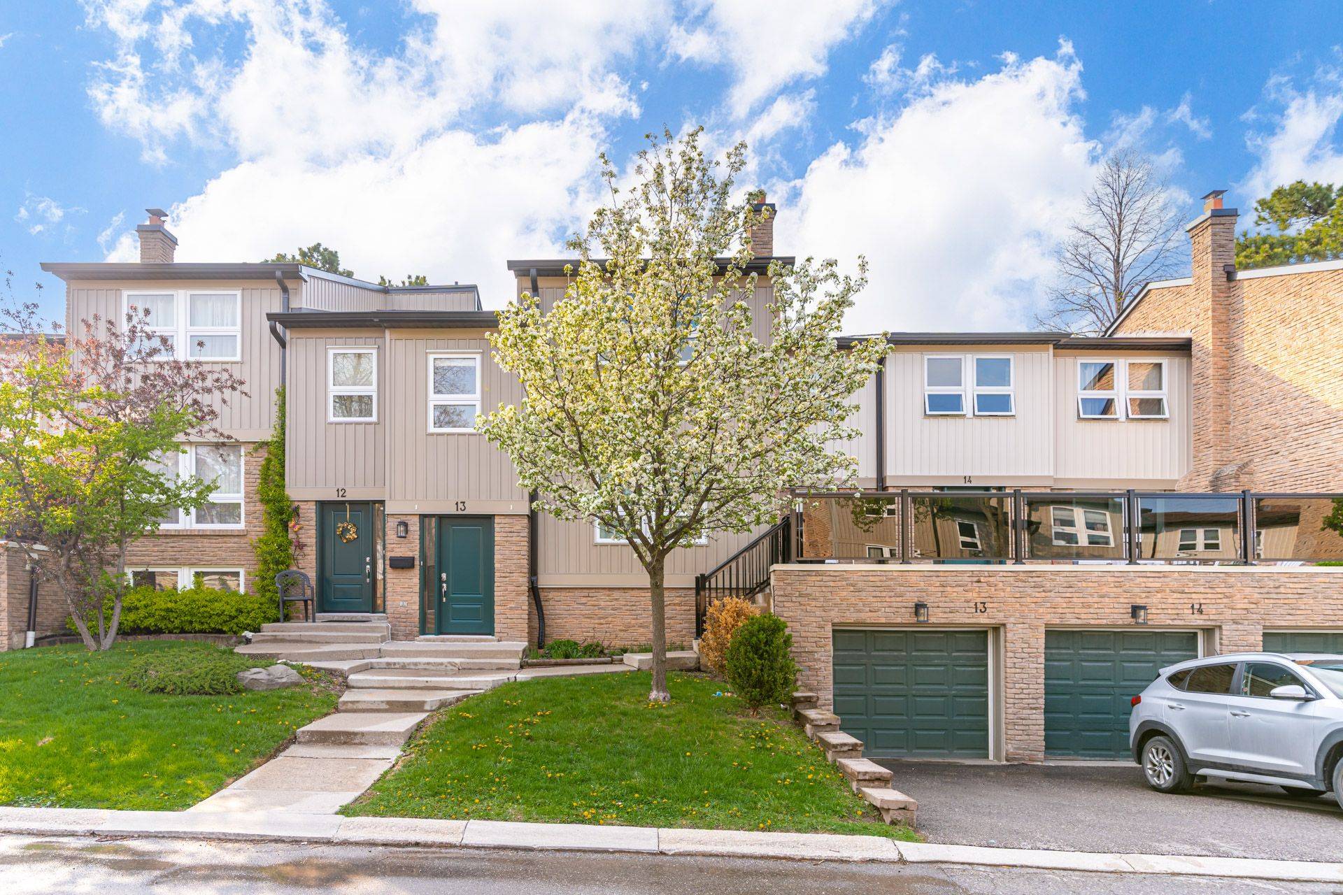 Mississauga, ON L5N 2C9,7080 Copenhagen RD #13