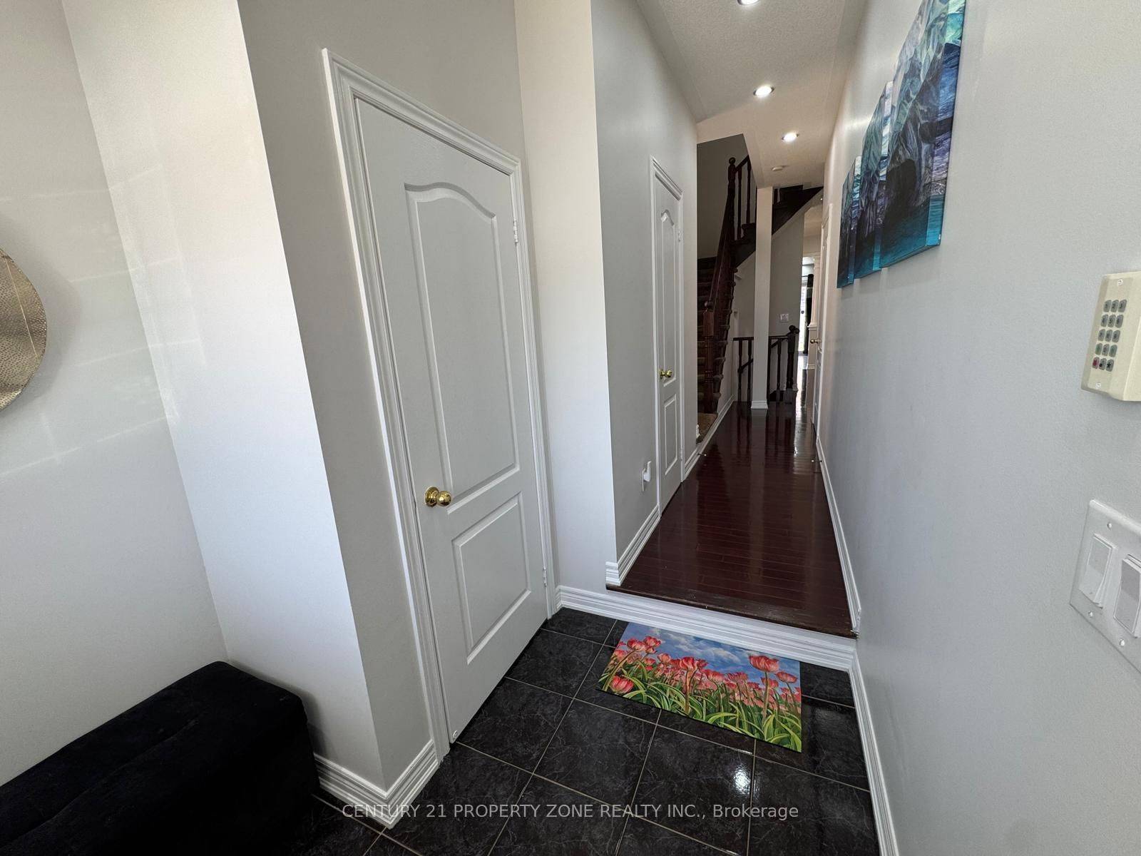 Brampton, ON L6P 2R5,56 Attview CRES