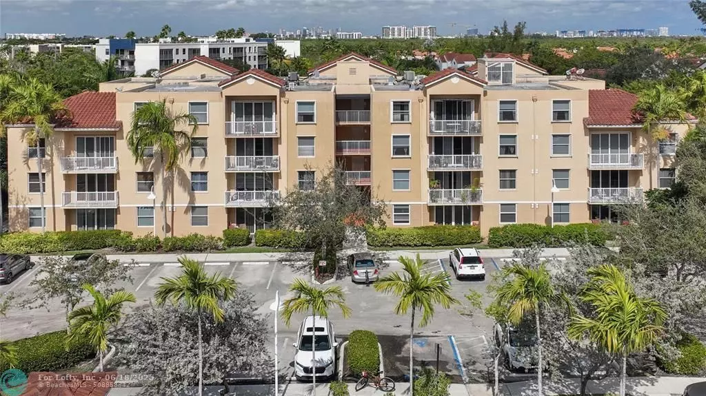 Dania Beach, FL 33004,529 E Sheridan St #108