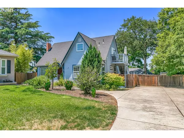 3473 POPPYWOODS DR, Medford, OR 97504
