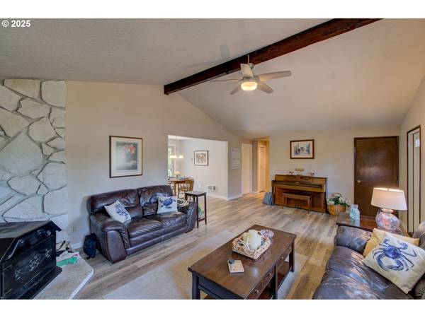 Ocean Park, WA 98640,27521 U ST