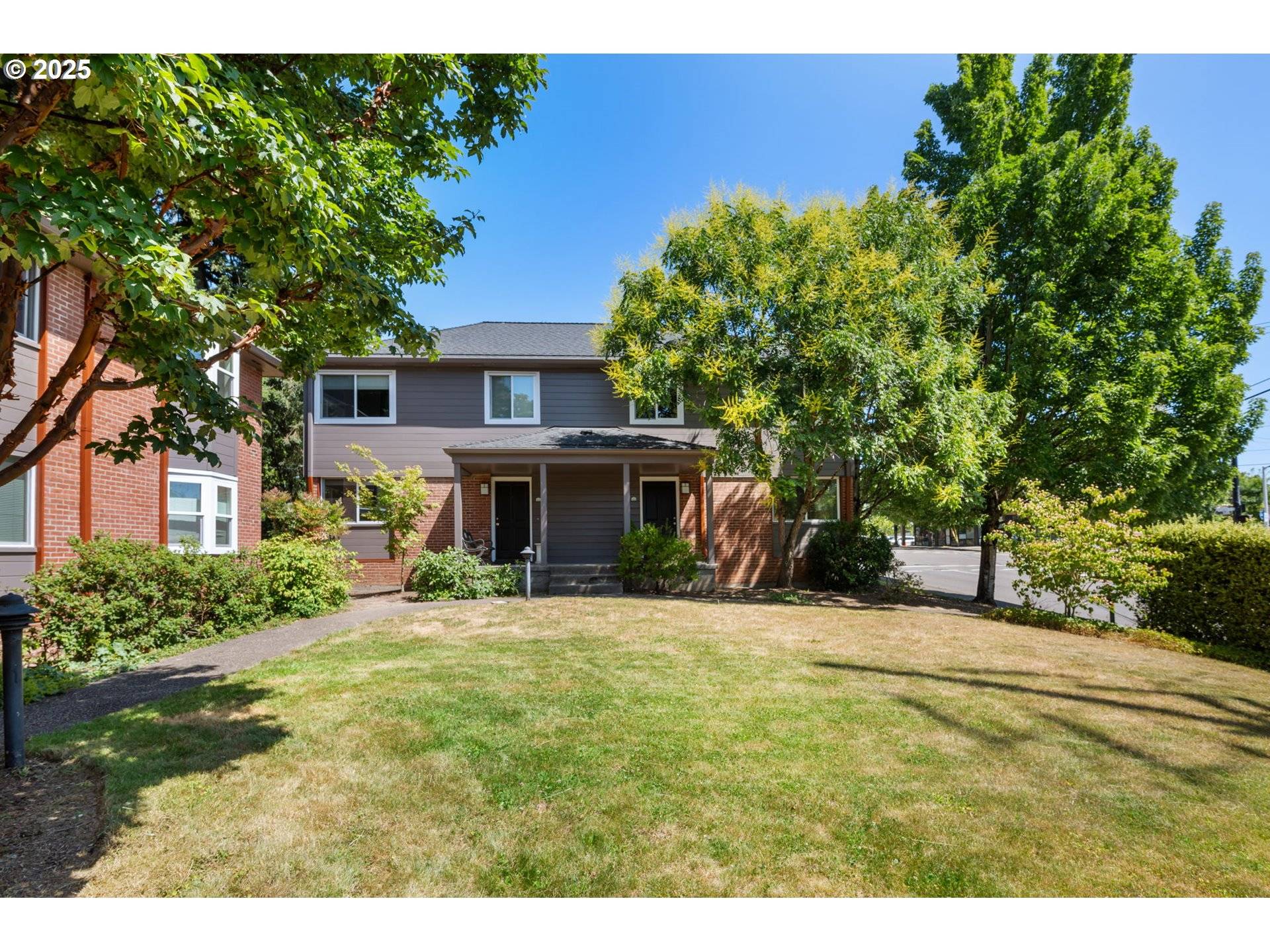Lake Oswego, OR 97034,420 S STATE ST