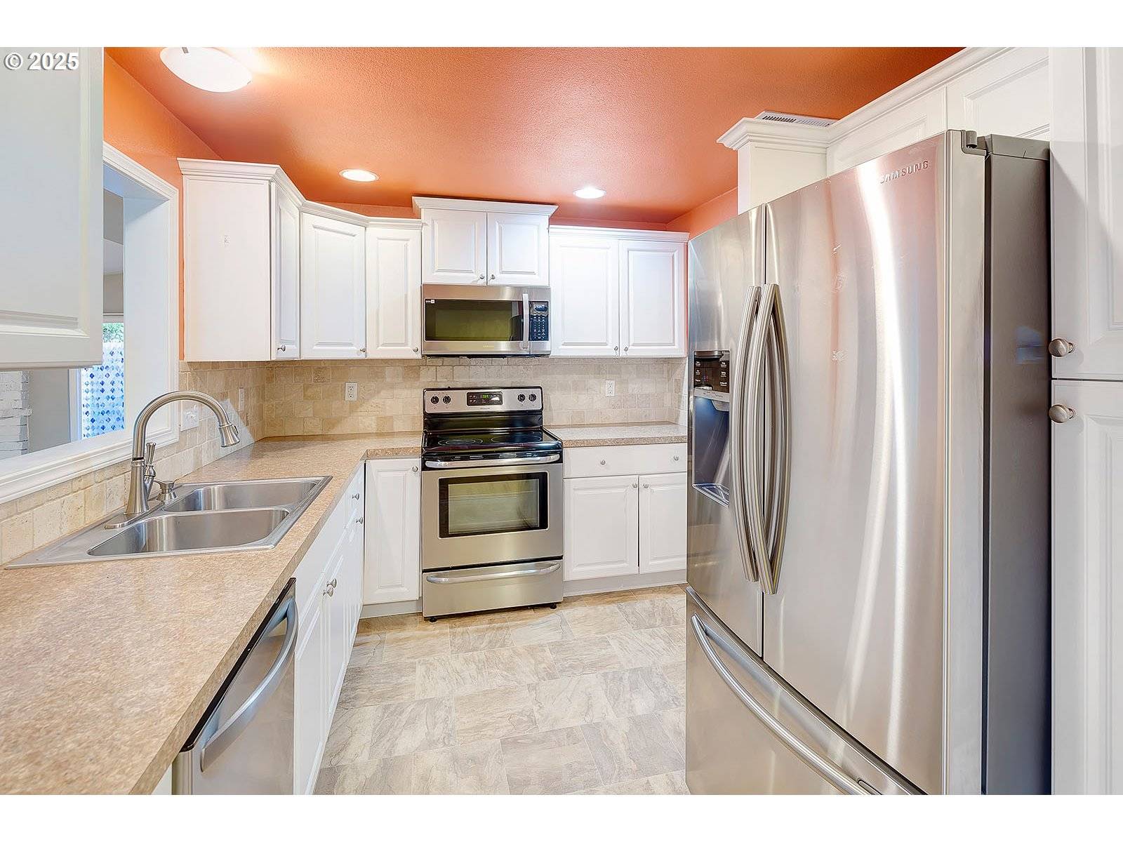Hillsboro, OR 97123,785 SE 21ST AVE
