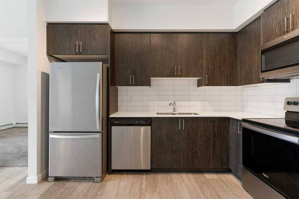 Calgary, AB T3R 1T7,3727 Sage Hill DR Northwest #3405