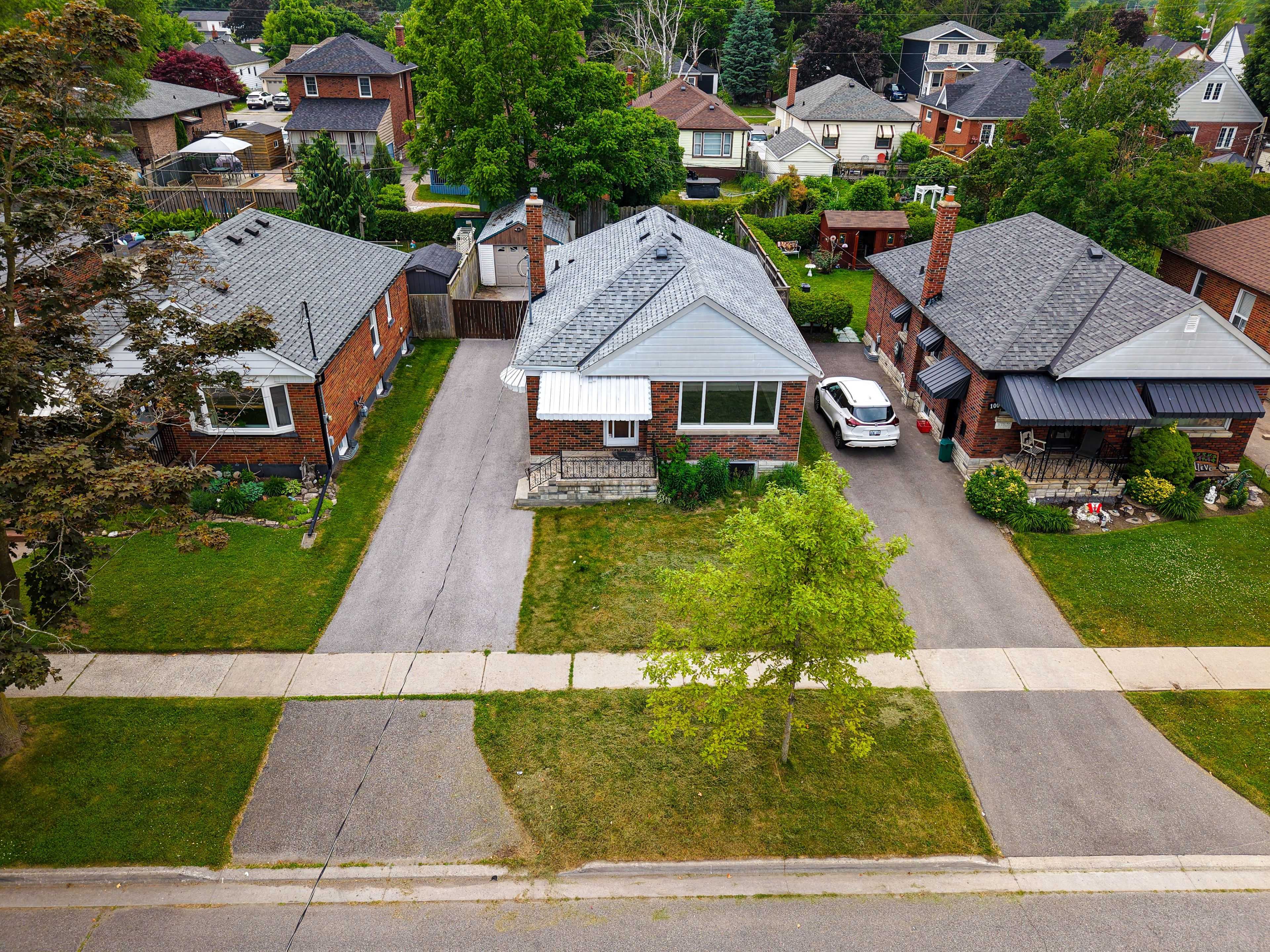 Oshawa, ON L1G 6C6,96 Oakes AVE