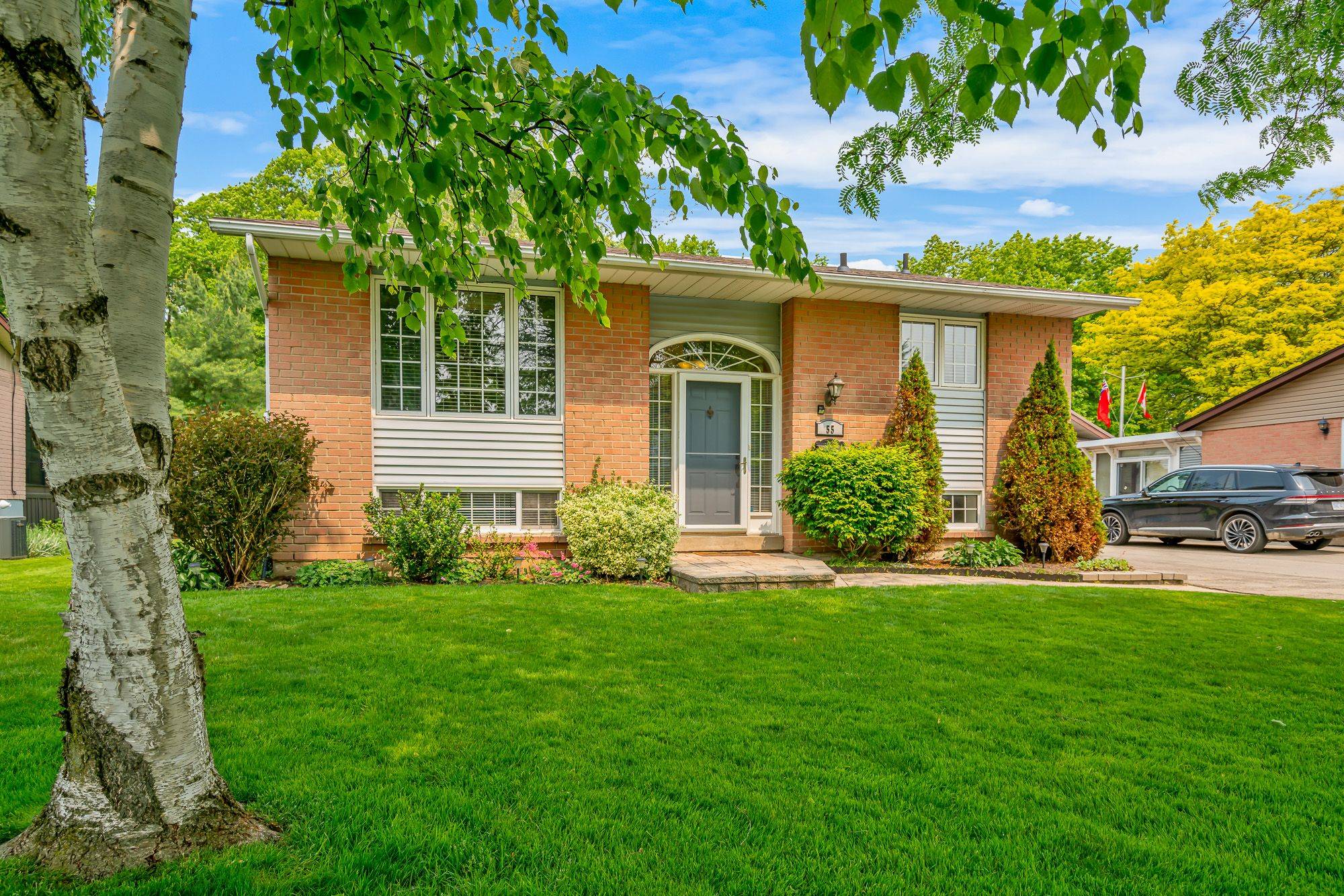 Welland, ON L3C 6B3,55 Leaside DR