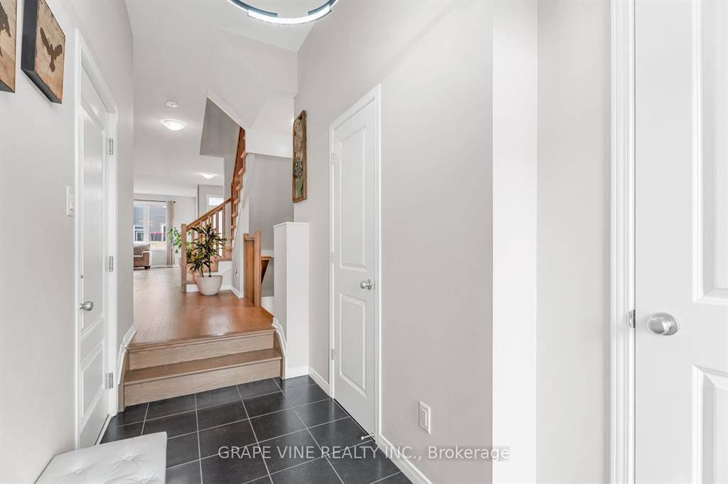 Stittsville - Munster - Richmond, ON K2S 2W5,678 Taliesin CRES