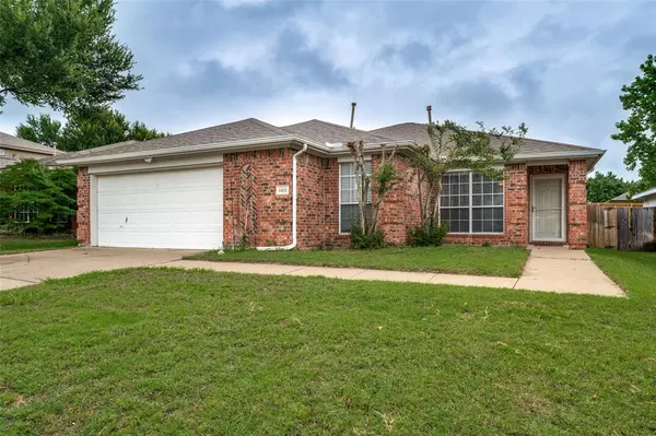 900 Topaz Drive, Mckinney, TX 75071