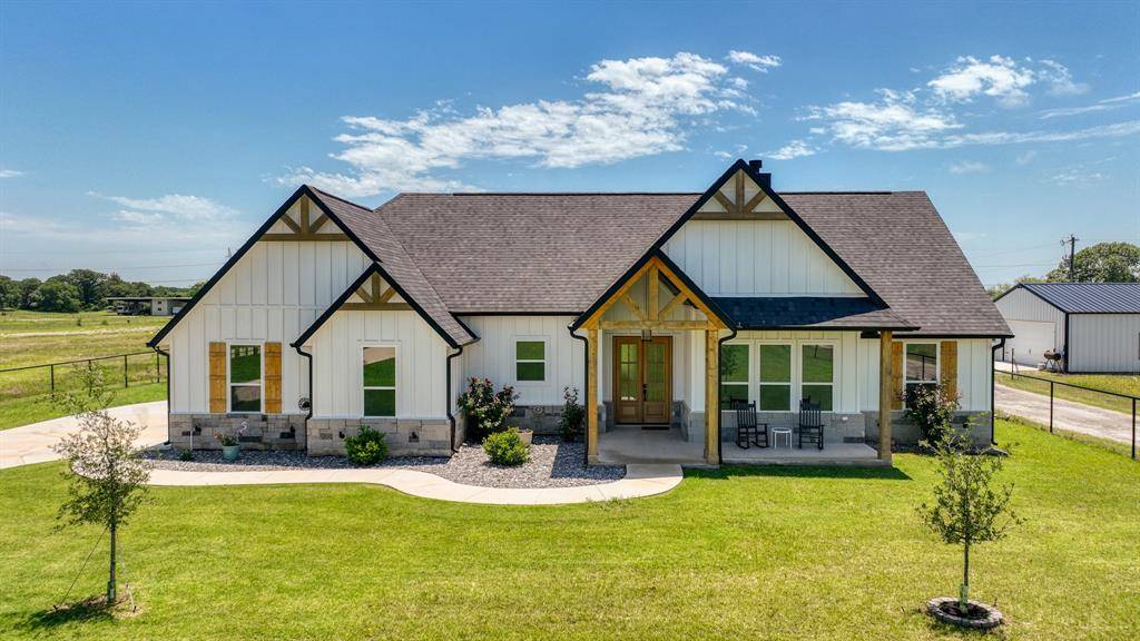 1401 County Road 1470, Chico, TX 76431