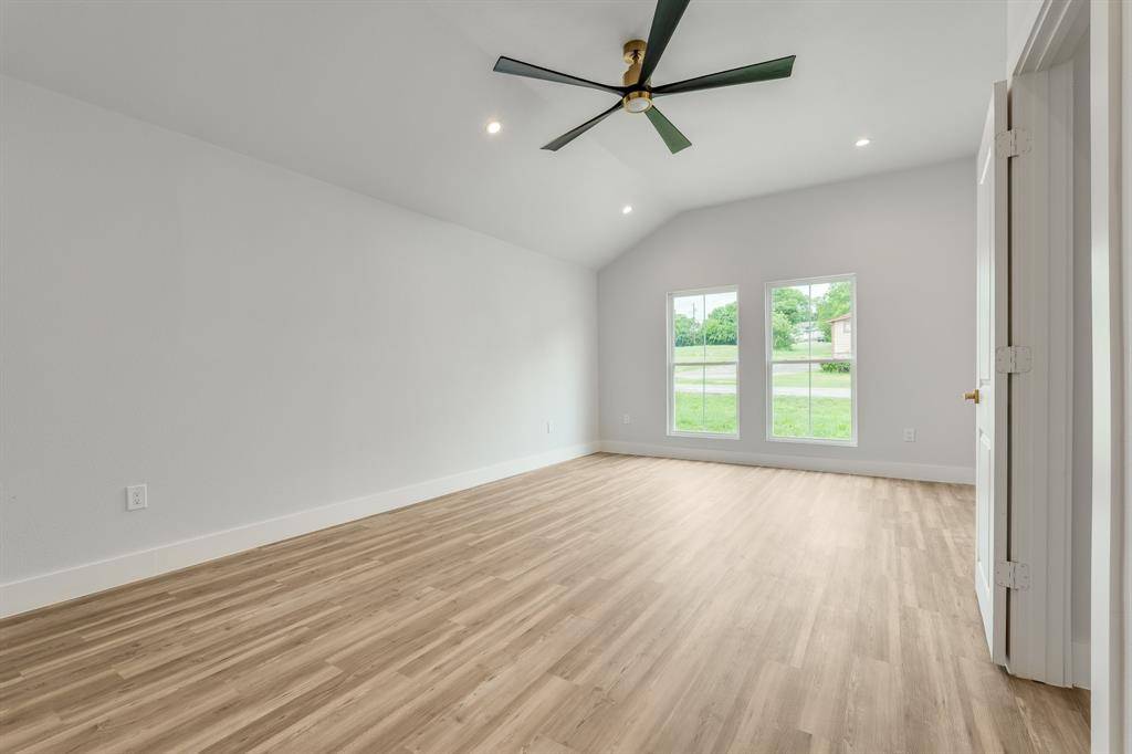 Dallas, TX 75241,2418 Lyola Street