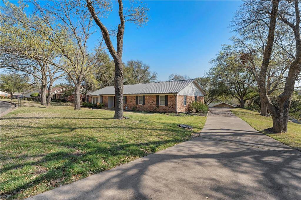 Woodway, TX 76712,701 Clarence Drive