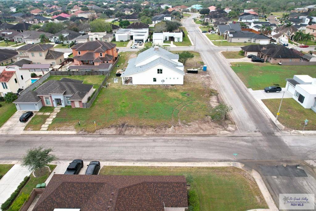 Brownsville, TX 78526,5652 RUSTIC MANOR DR.