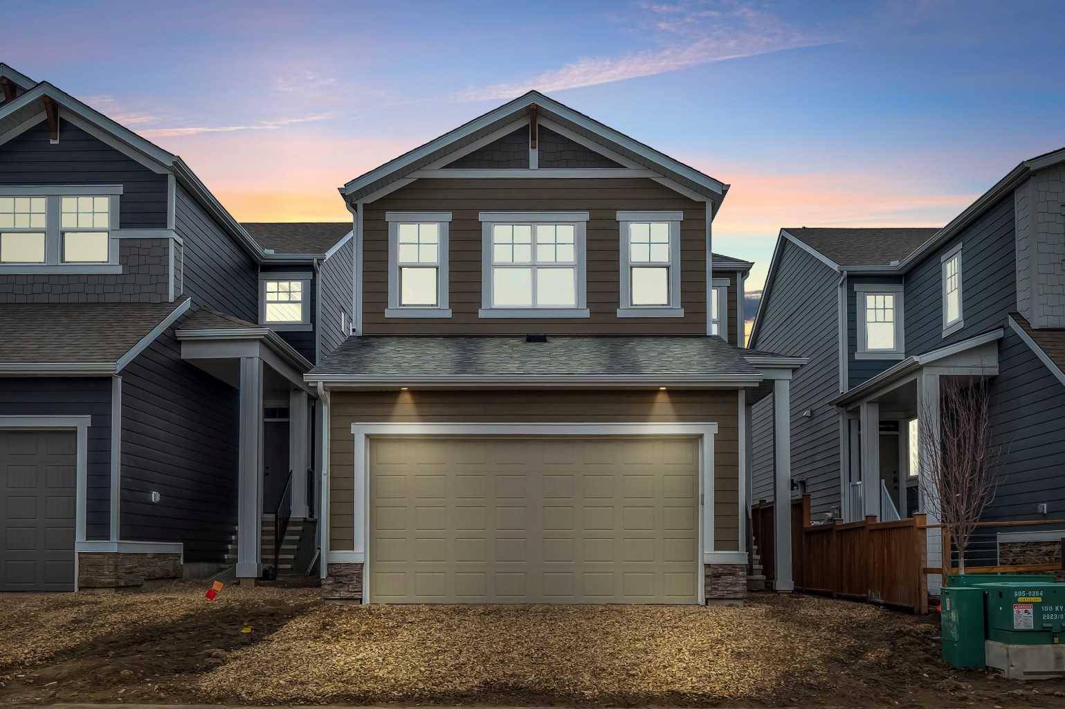 Airdrie, AB T4B 5V4,4079 Sawgrass Street NW