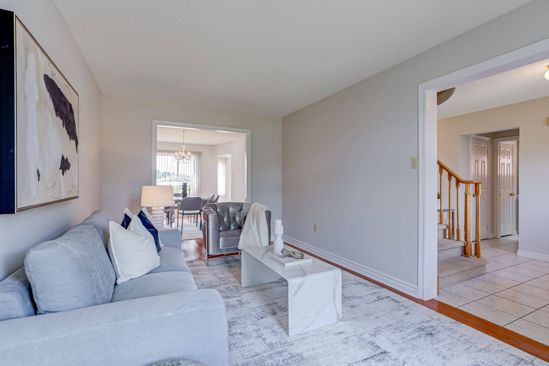 Newmarket, ON L3Y 7J6,376 Traviss DR