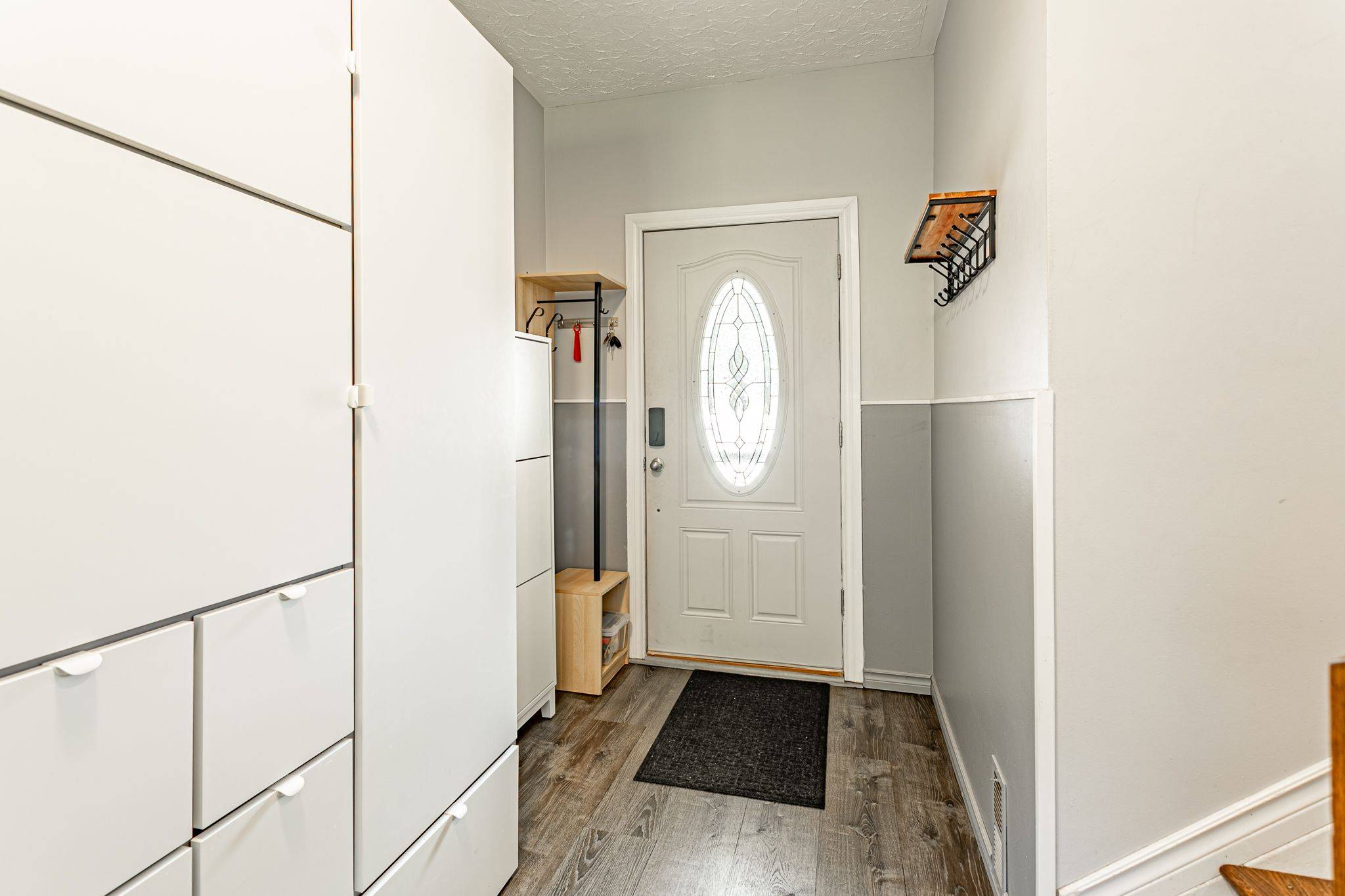 West Elgin, ON N0L 2C0,297 RIDOUT ST