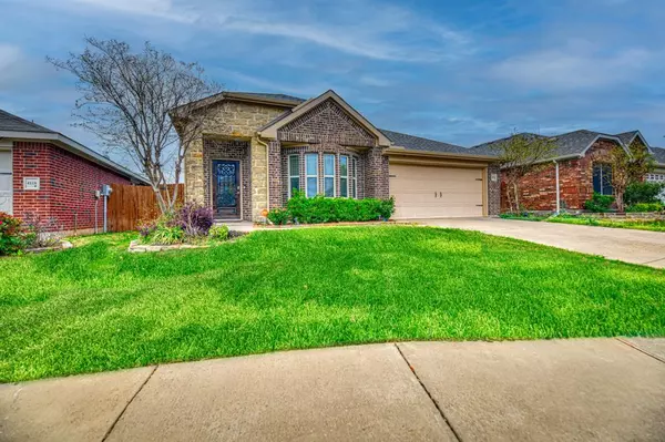 4116 Sandalwood Court, Forney, TX 75126