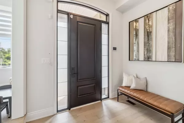 Oakville, ON L6M 5M9,1268 Meadowside Path N/A