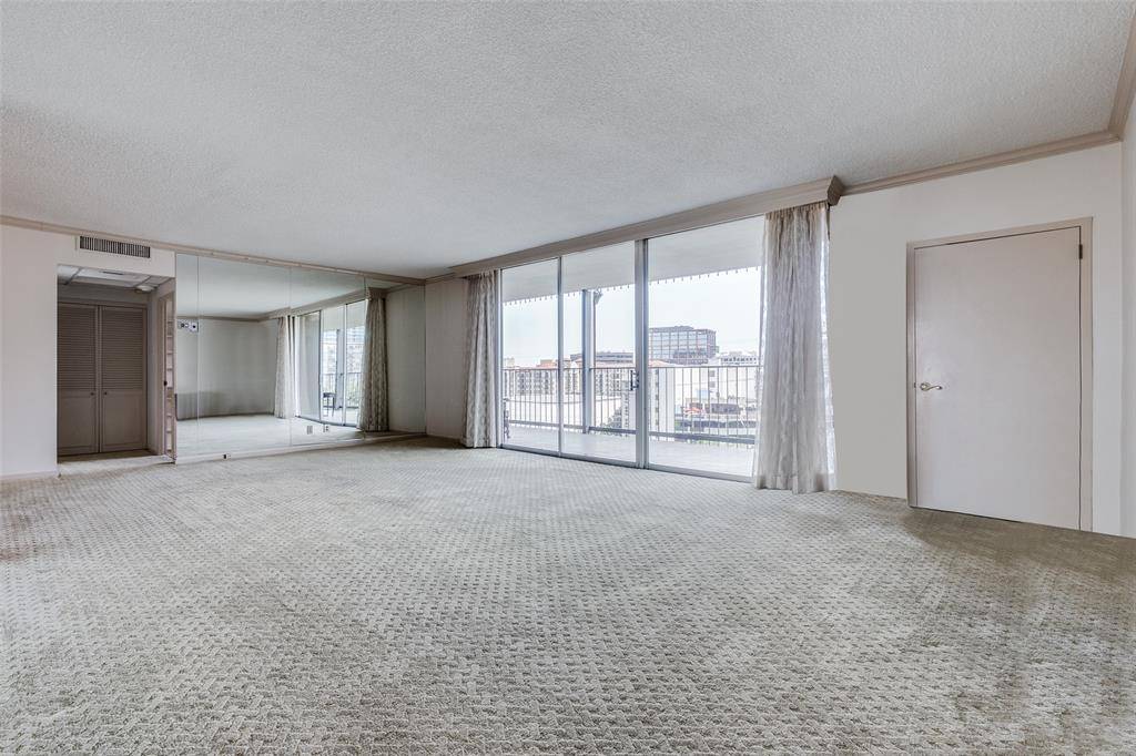 Dallas, TX 75201,3310 Fairmount Street #12E