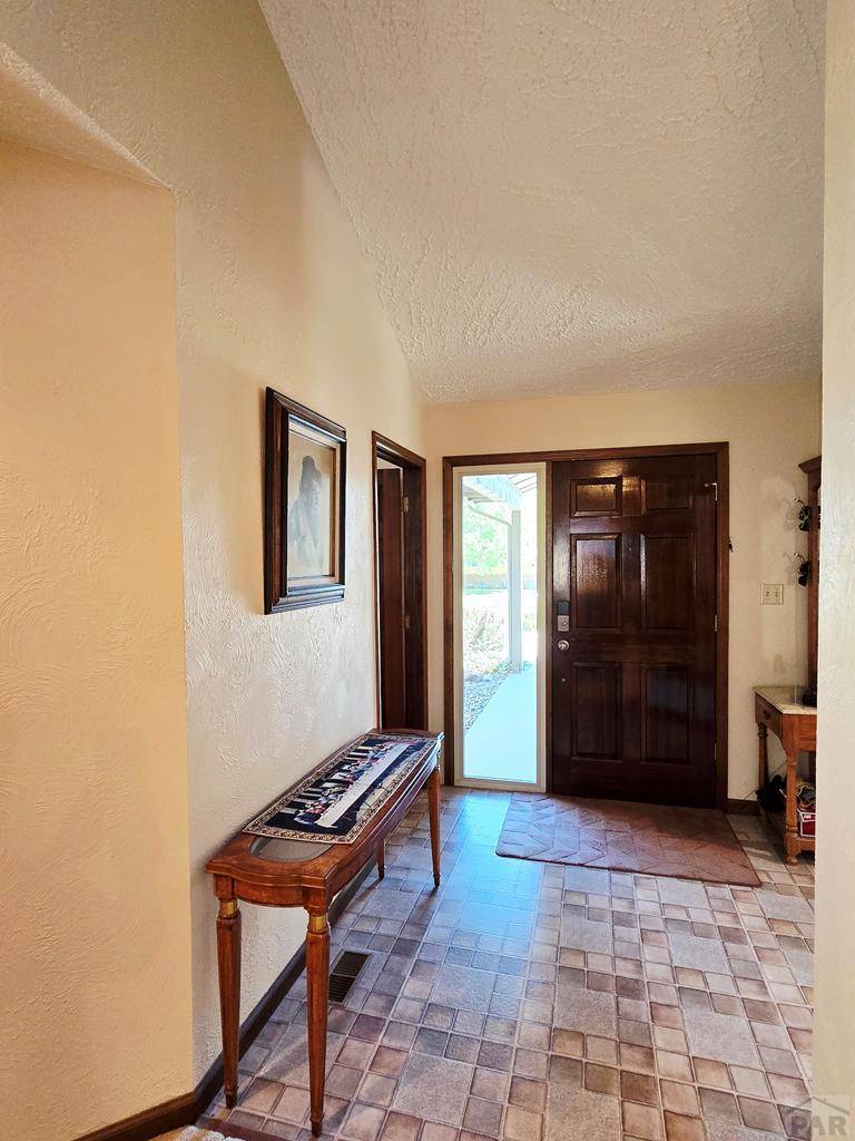 La Junta, CO 81050,59 Circle Dr