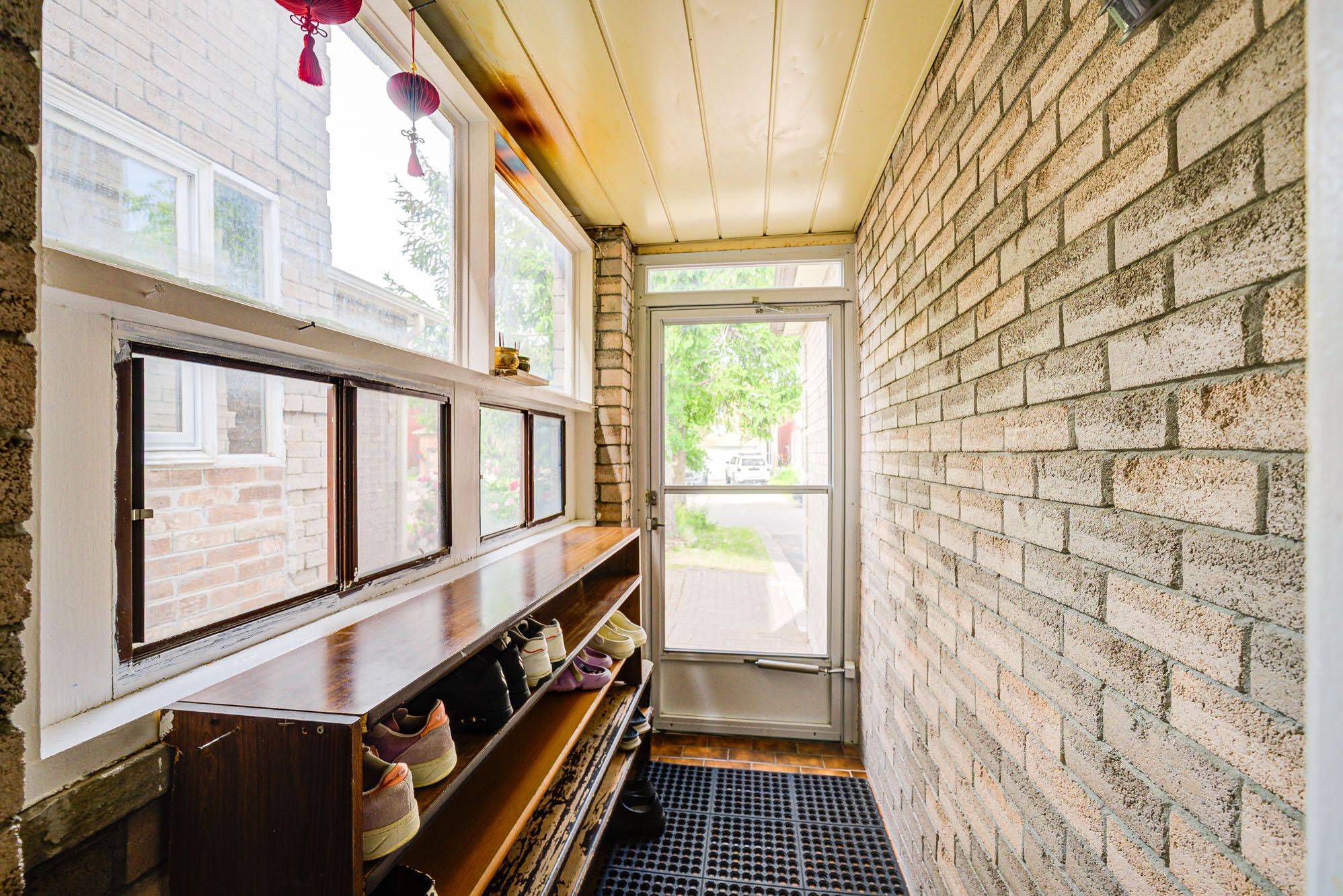 Markham, ON L3R 6P1,94 Northolt CRES