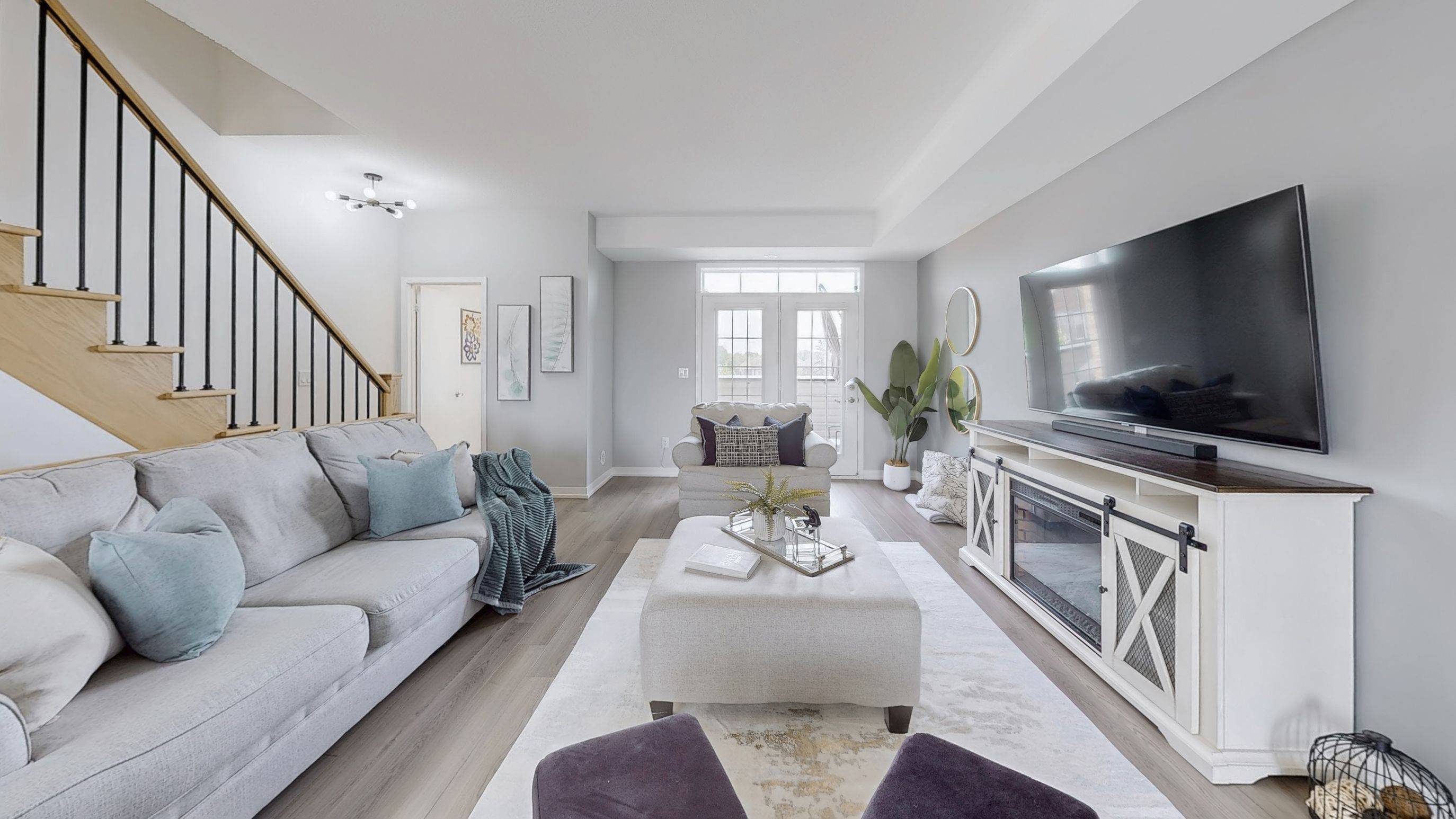 Newmarket, ON L3Y 0E3,189 Harding Park ST