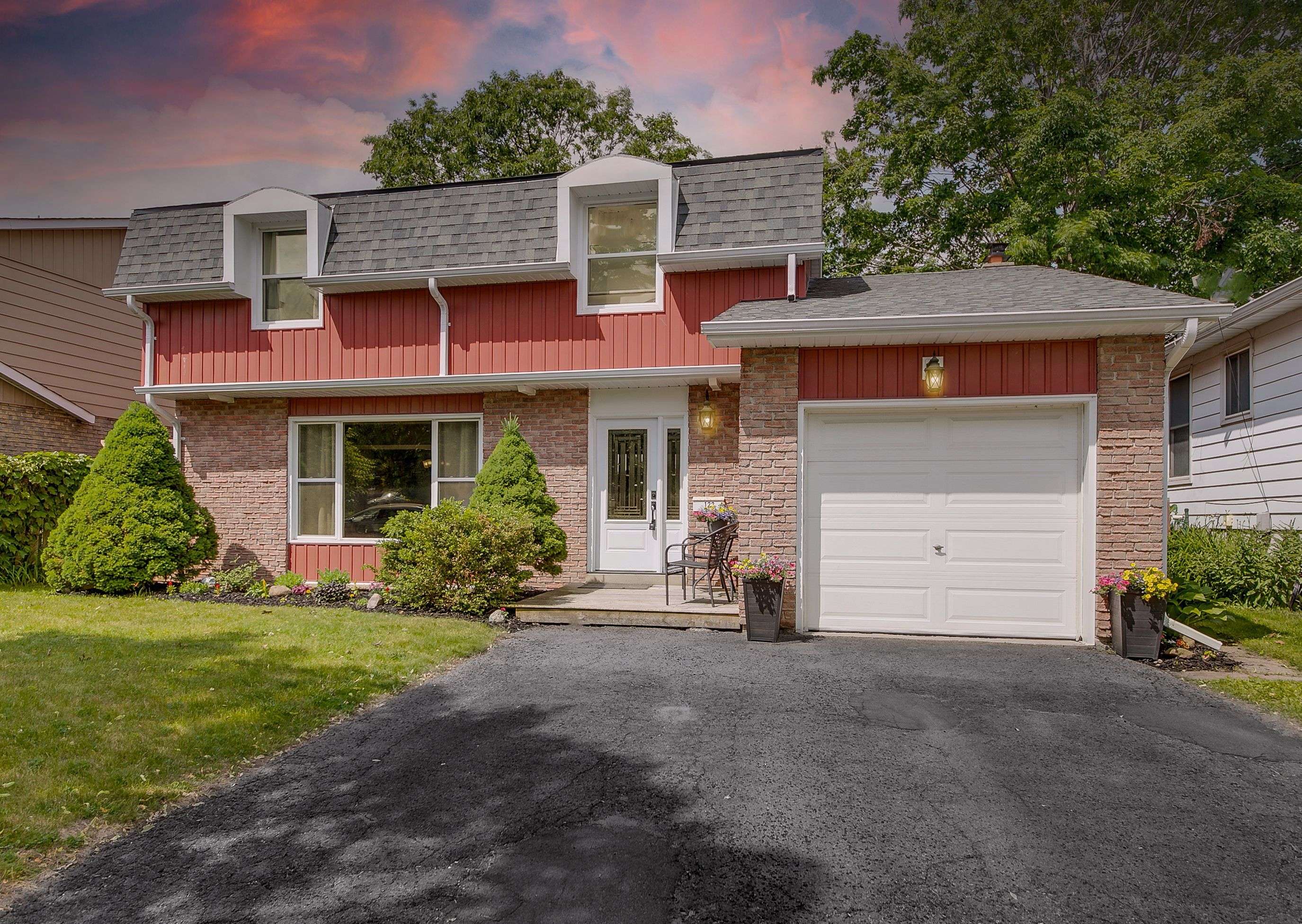 122 Marshall ST, Barrie, ON L4N 4L5