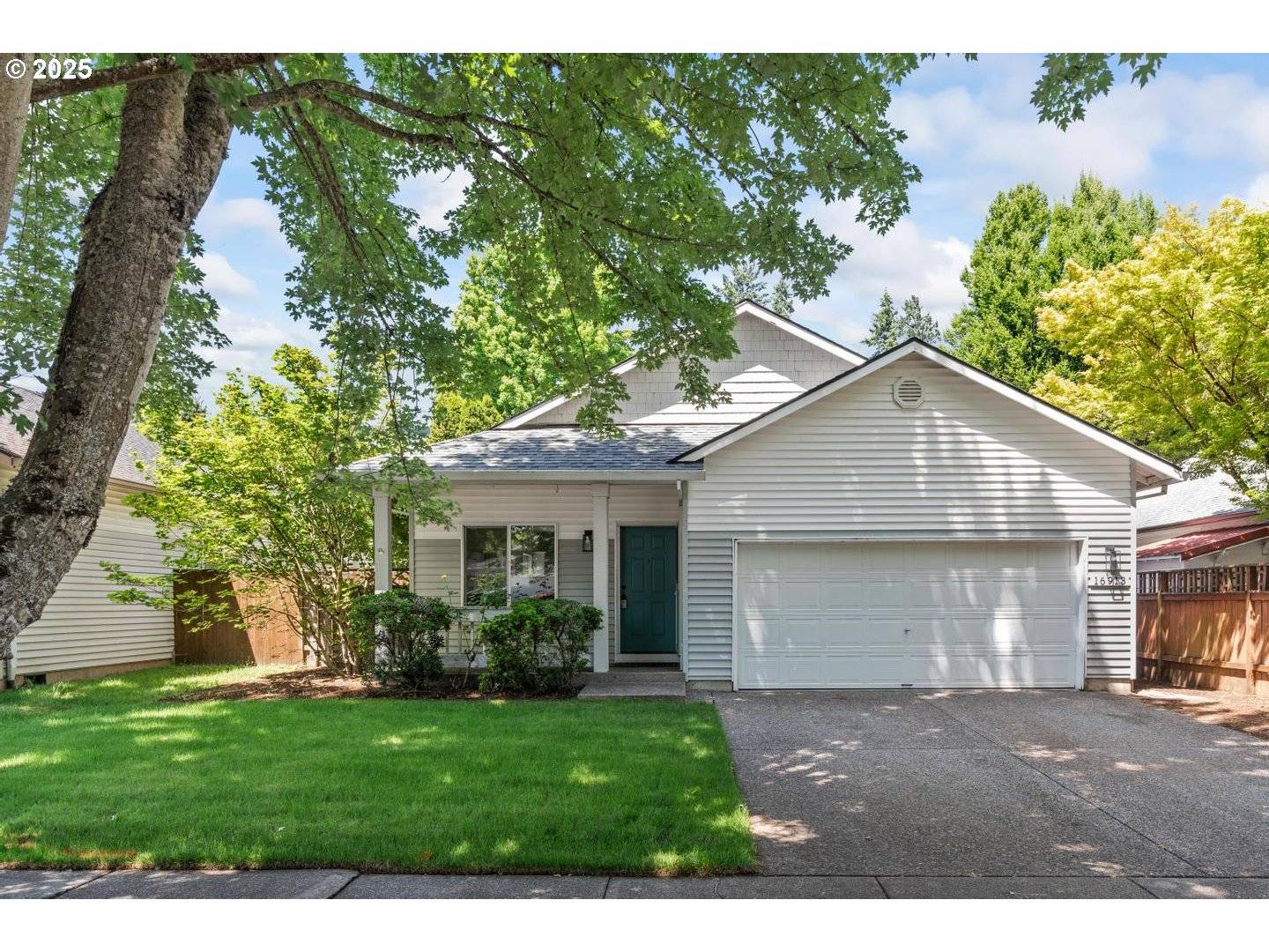 16913 SW ROOSEVELT ST, Sherwood, OR 97140