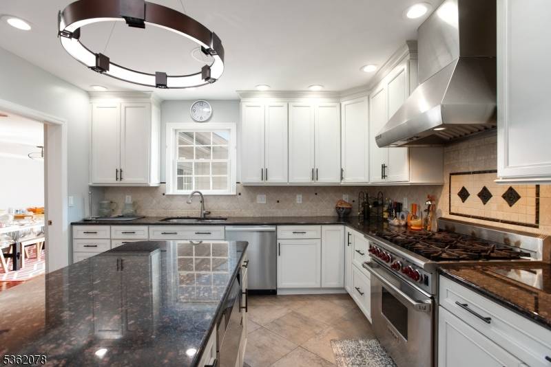 Newark City, NJ 07104,535 Highland Avenue