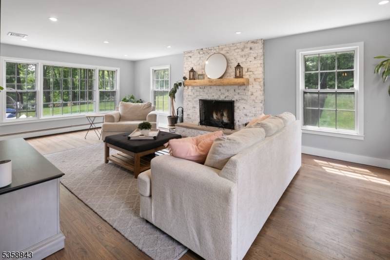 Chester Twp., NJ 07836,6 Ironia Rd