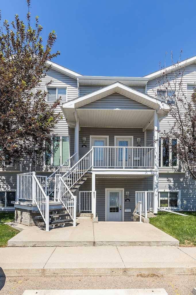 Medicine Hat, AB T1C 0C3,182 Northlands Pointe Northeast
