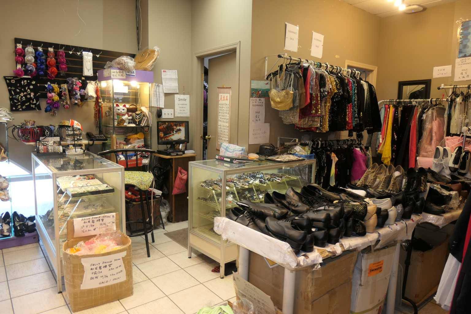 Calgary, AB T2E 8S7,1623 Centre ST Northwest #250
