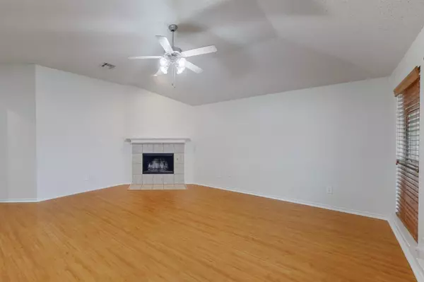 Sachse, TX 75048,3821 Red Oak Street