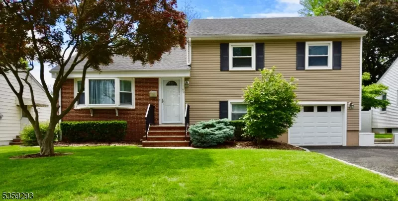 99 Mapes Ave, Springfield Twp., NJ 07081