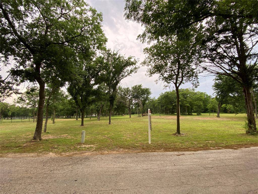 Joshua, TX 76058,4209 County Road 801