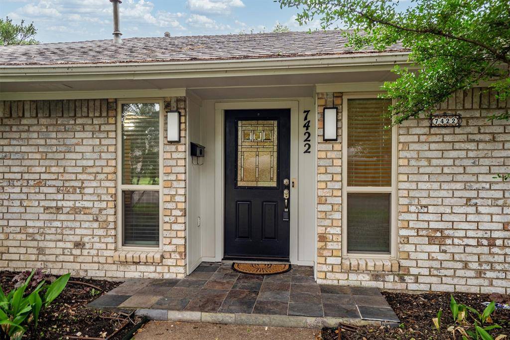 Dallas, TX 75248,7422 Foxworth Drive