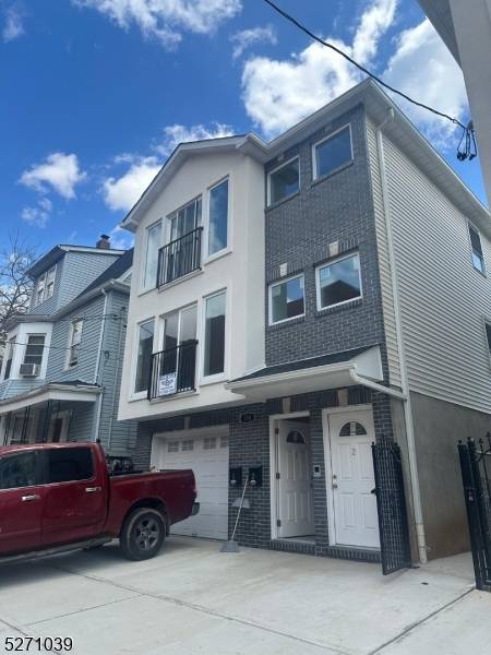 Newark City, NJ 07108,138 Milford Avenue